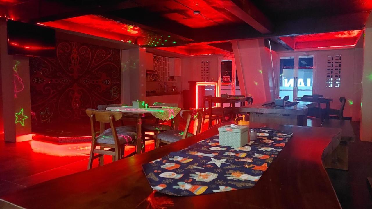 Hotel Wisma Mangurna Dolok Sanggul 外观 照片